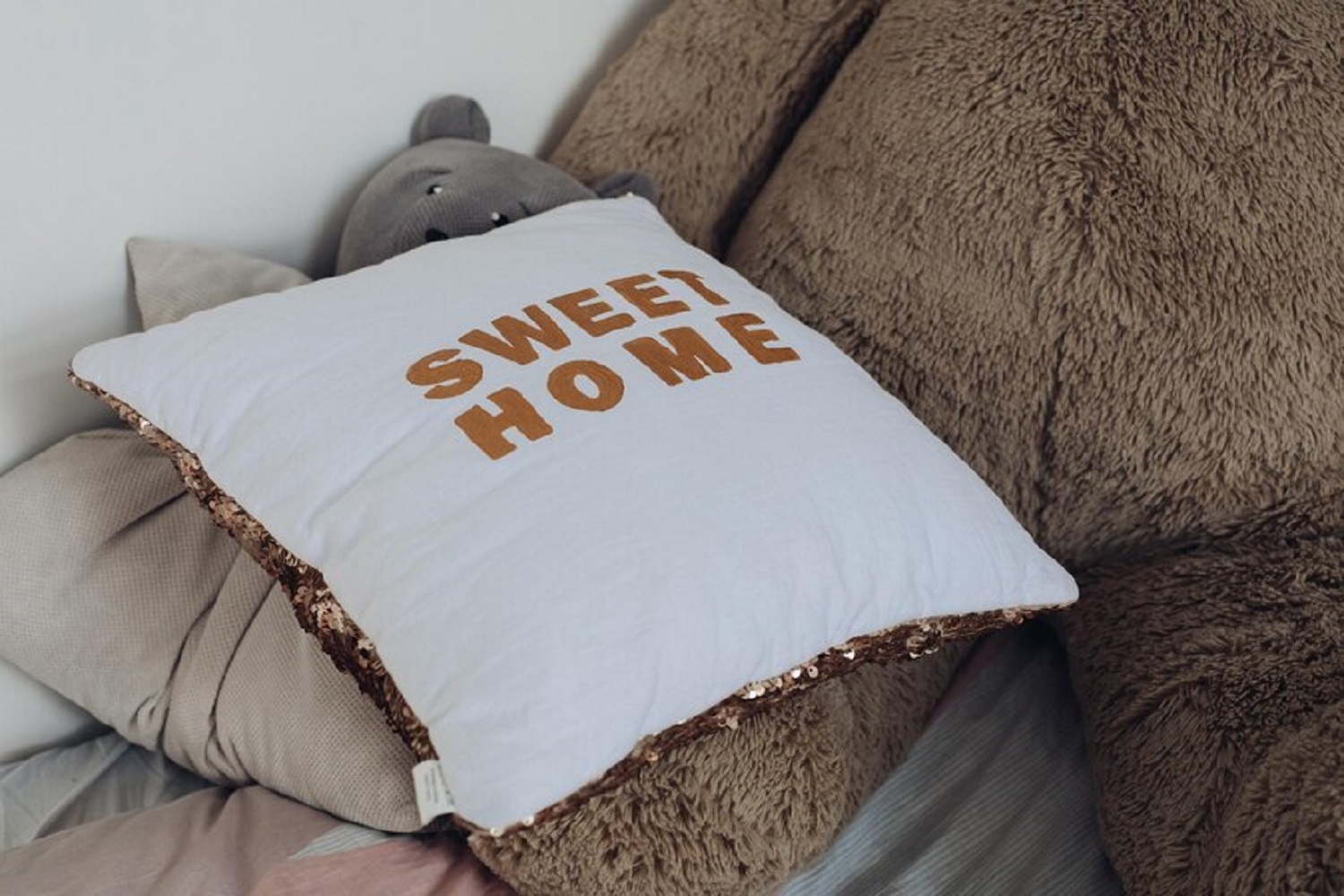 8 очень простых способов сделать комнату уютной и милой