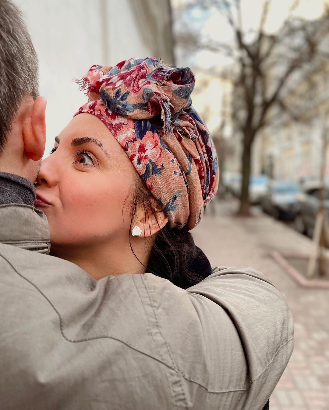 &quot;Развестись - никогда&quot;: украинская звезда рассказала о своем муже, лицо которого прячет от всех (фото)