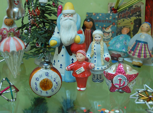 Когда и как появился елочный шарик в Украине: все о запрещенных игрушках и обычаях кельтов