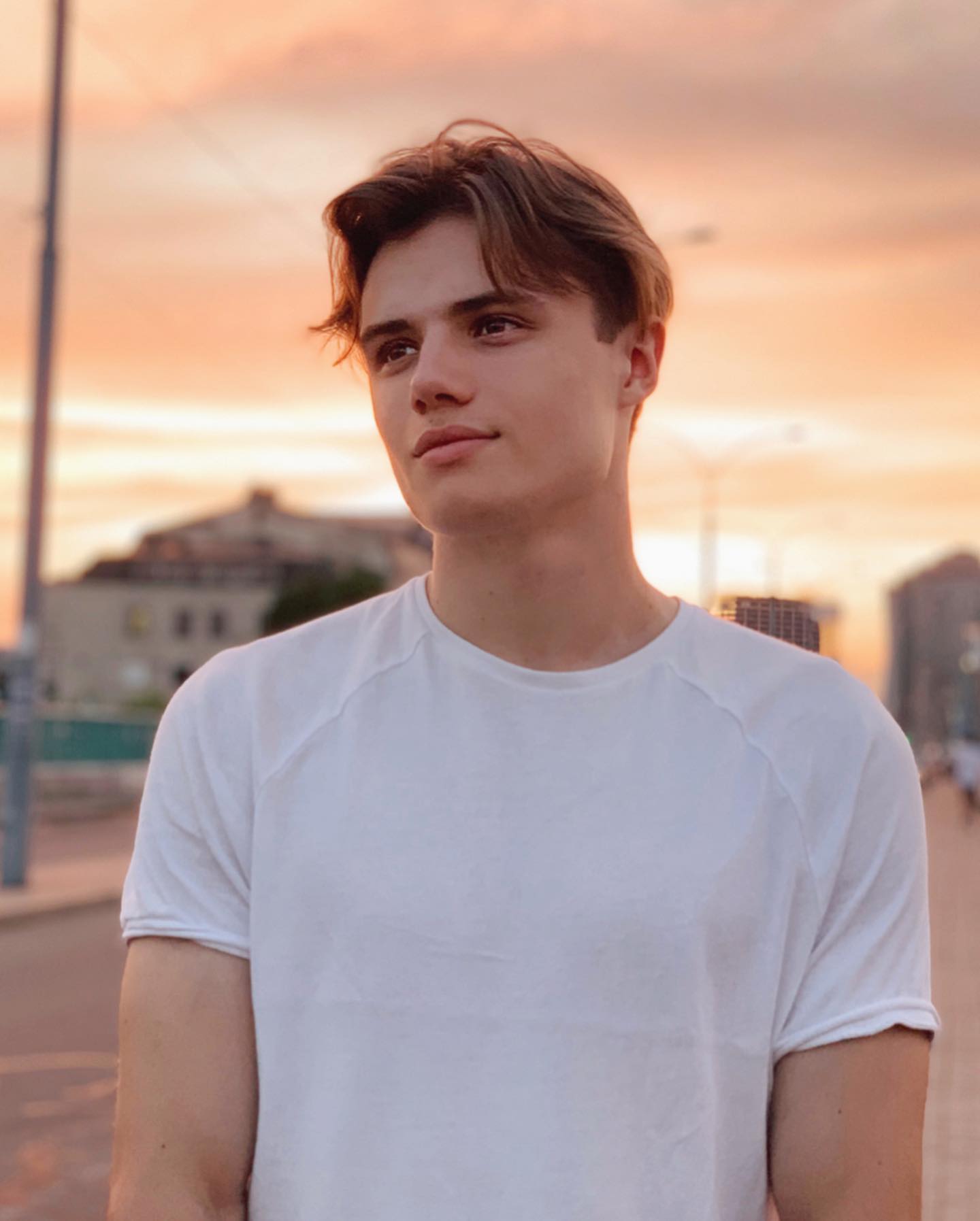 Як змінилися головні герої серіалу &quot;Школа&quot; та де вони знаходяться під час війни (фото)