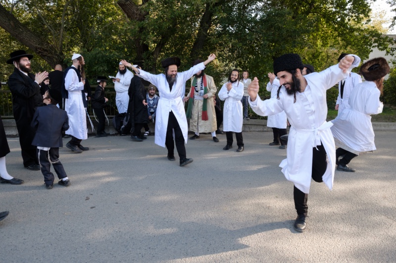 Як Умань приймала хасидів під час війни. Репортаж РБК-Україна зі свята Рош ха-Шана
