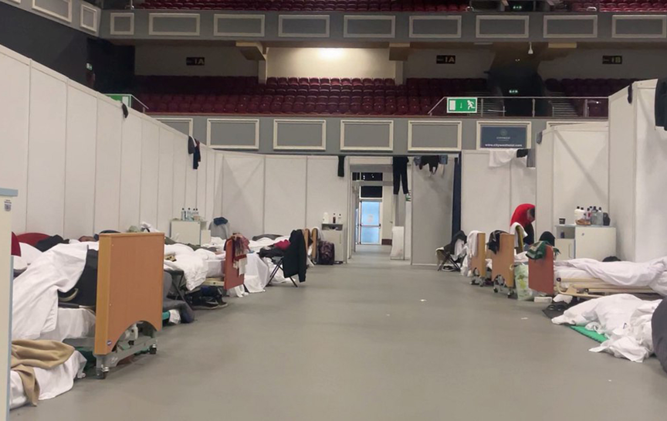 Дехто спить на вулиці. Готелі в Ірландії почали відмовлятися від біженців