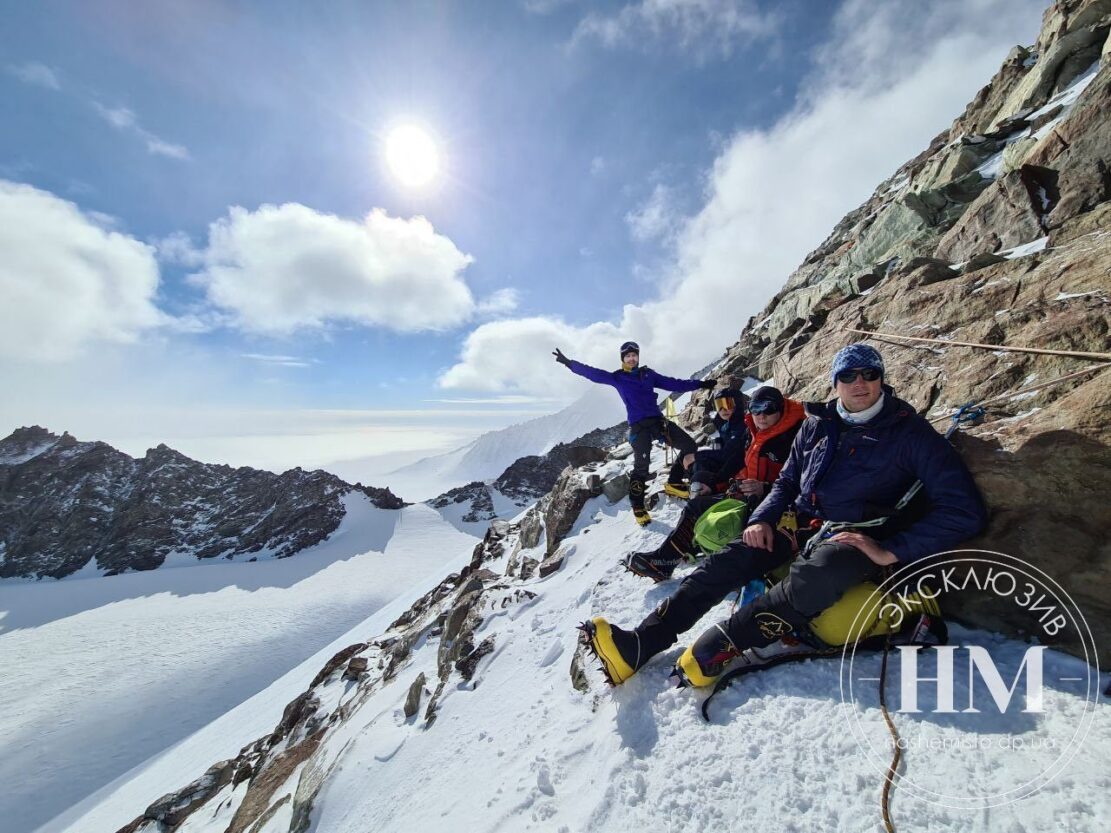 Стали відомі подробиці підкорення українцями найвищої точки Антарктиди