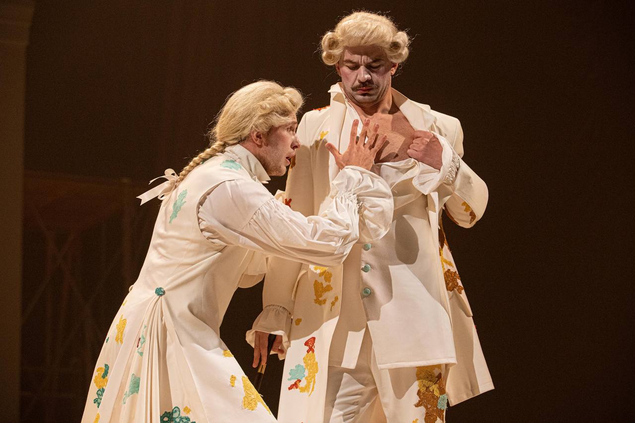 5 спектаклей в театре Франко, из которых выходишь другим человеком