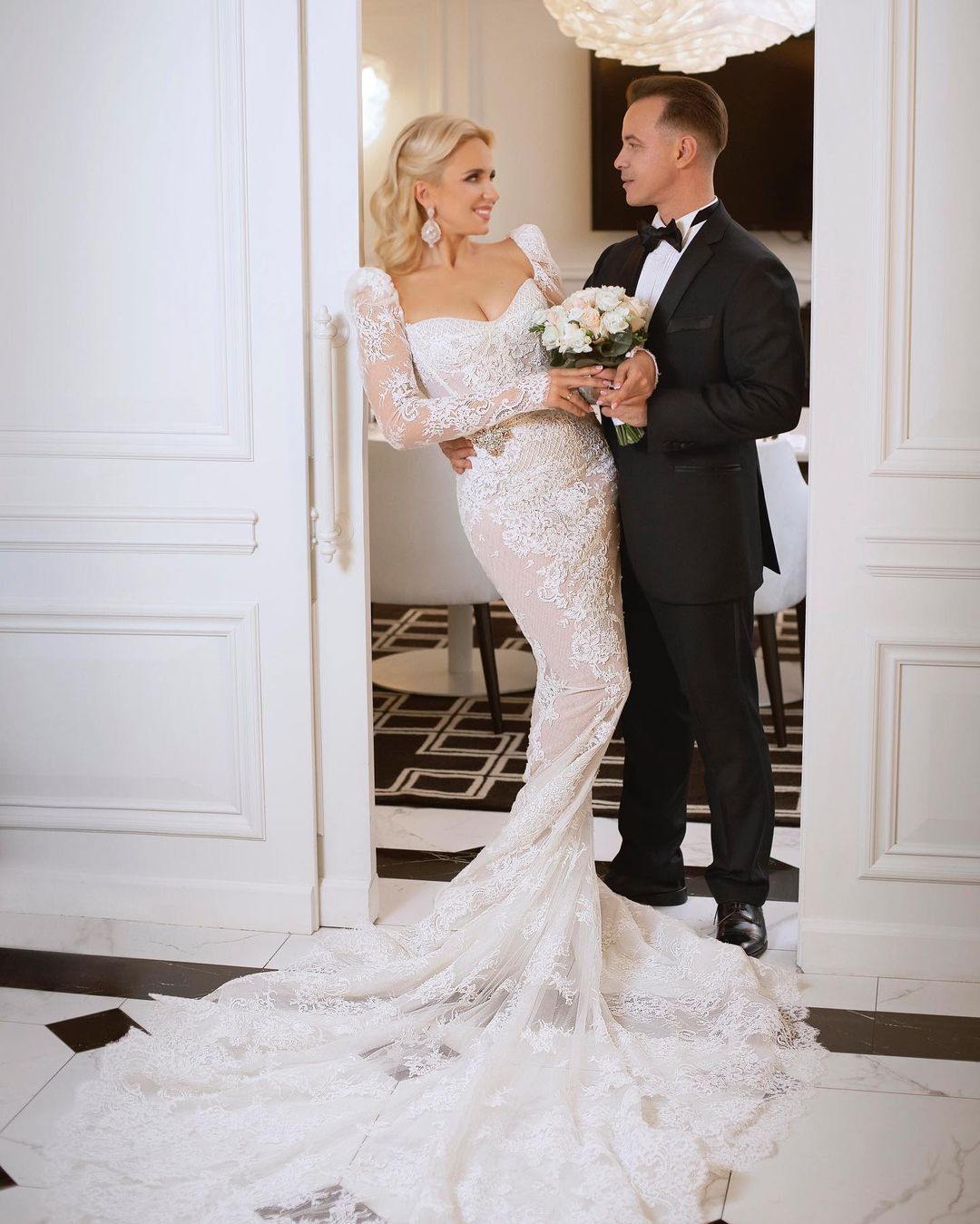 Лилия Ребрик трогательно обратилась к мужу в годовщину свадьбы: &quot;Люблю тебя, мой Дикий&quot;