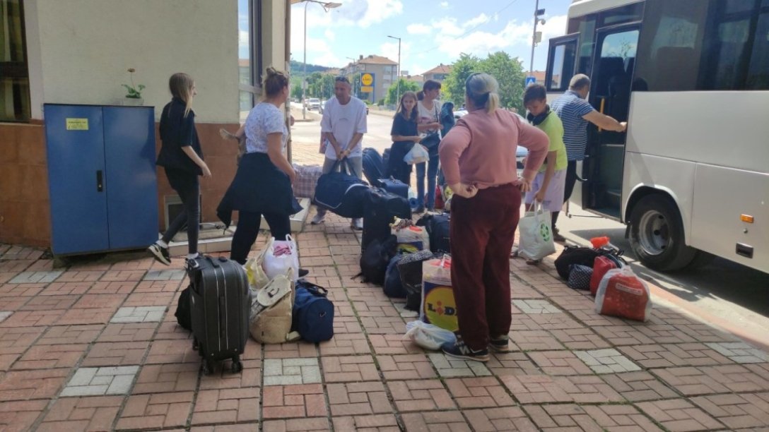 У Болгарії виганяють з готелів українських біженців: люди не хочуть їхати