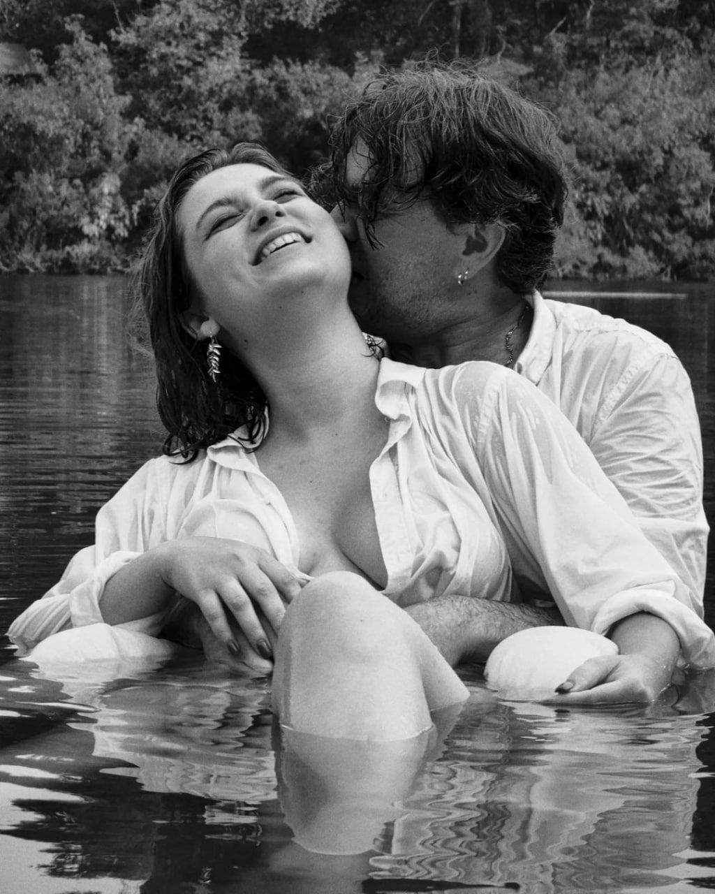 Остап Ступка показал романтические фото и сделал неожиданное заявление о любви