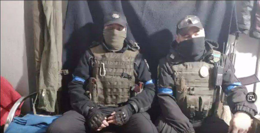 Измучены и уставшие, но непокоренные и непобедимые: посмотрите на эти лица защитников Мариуполя!