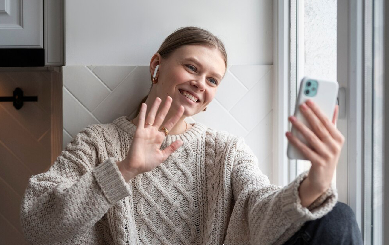 Жена за границей, муж - на войне. Можно ли сохранить отношения, если не видеться 2-3 года?