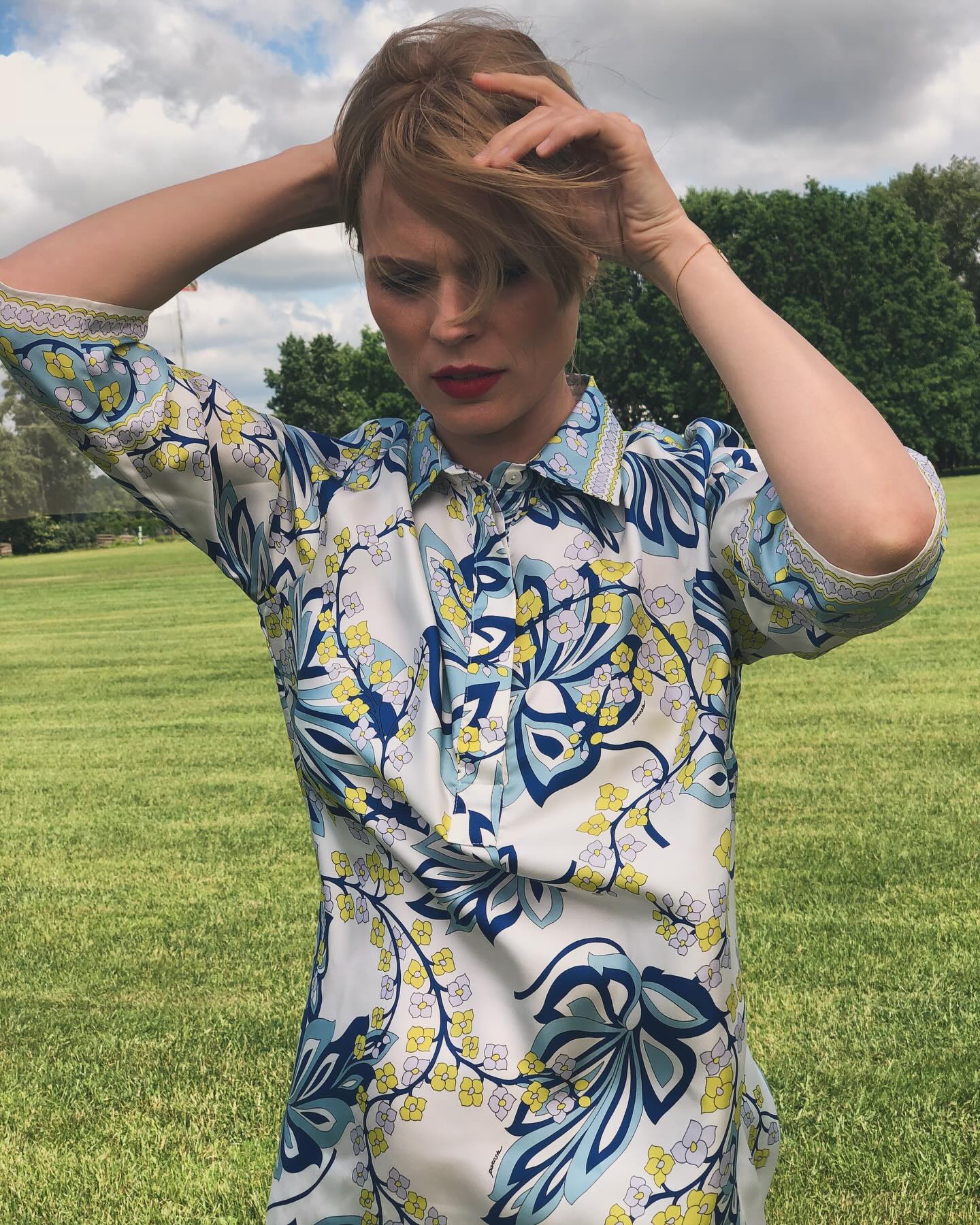 Рідкісні кадри. Ольга Фреймут вперше за довгий час показала всіх своїх дітей (фото)