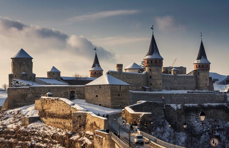 Карпати й не тільки: найкращі місця для зимового відпочинку в Україні