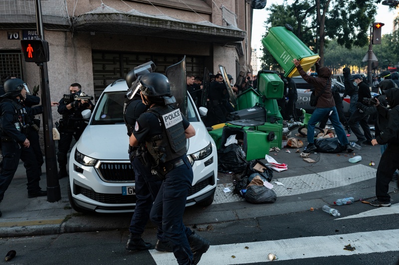 Mass unrest and hundreds detained as France hit by protests