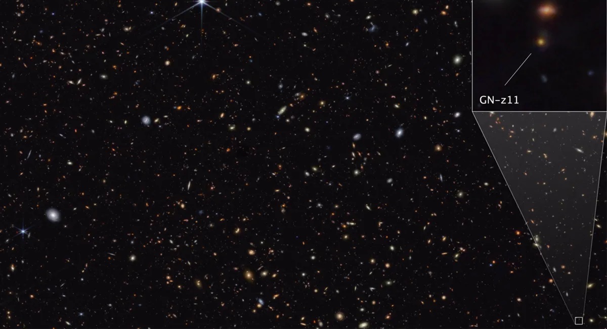 Астрономам удалось увидеть свет от первых звезд во Вселенной (фото)