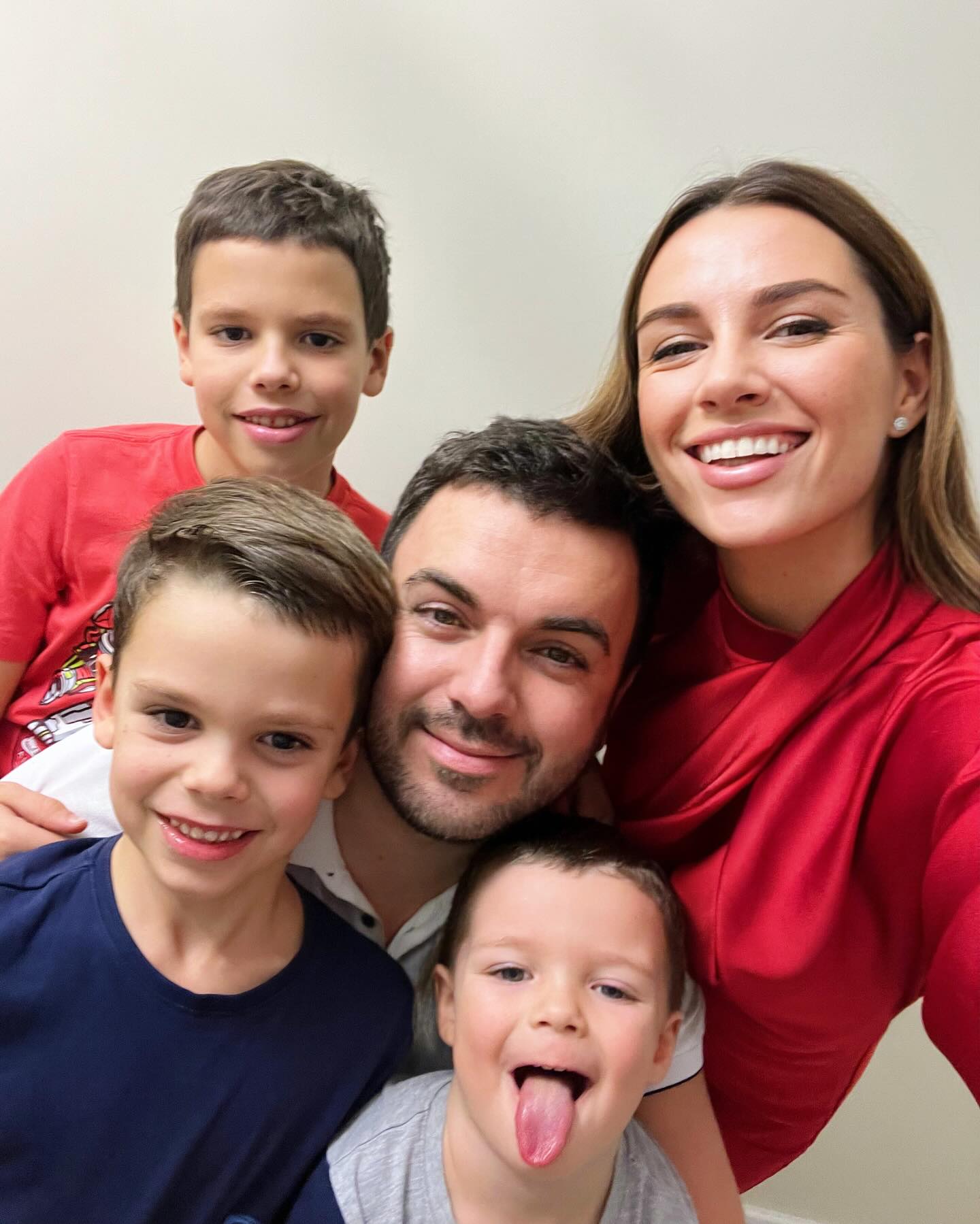 Как звезды отметили Новый год 2024: Мирошниченко, Осадчая, Квиткова и другие (фото)