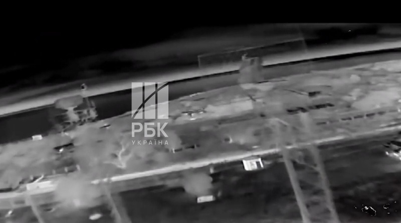 Ukrainian SBU pierces Russian air defenses in Crimea, strikes three combat ships (photos)