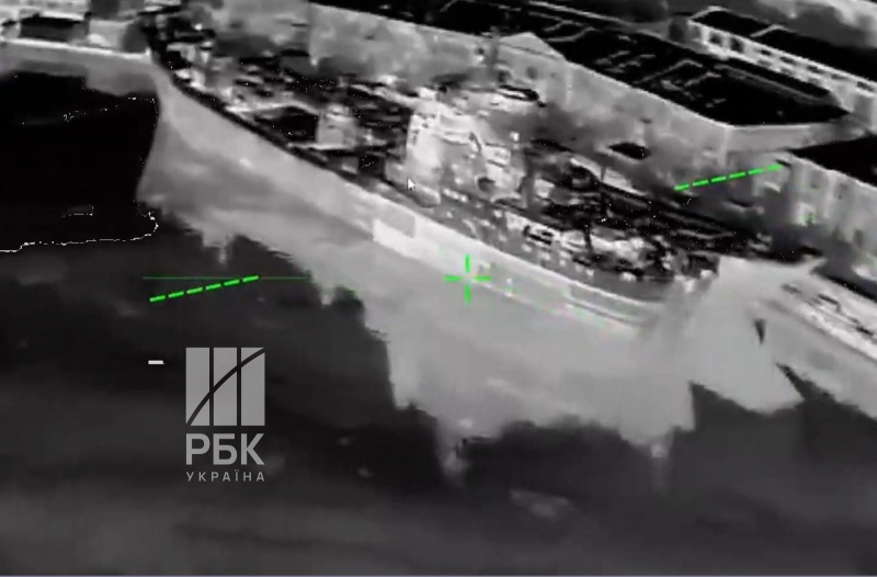 Ukrainian SBU pierces Russian air defenses in Crimea, strikes three combat ships (photos)