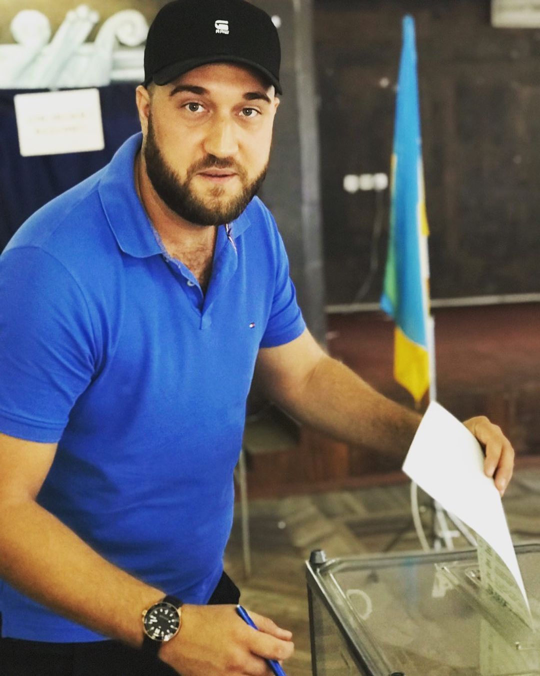 От звезды "Квартала" до побега из Украины. Чем запомнился Руслан Ханумак