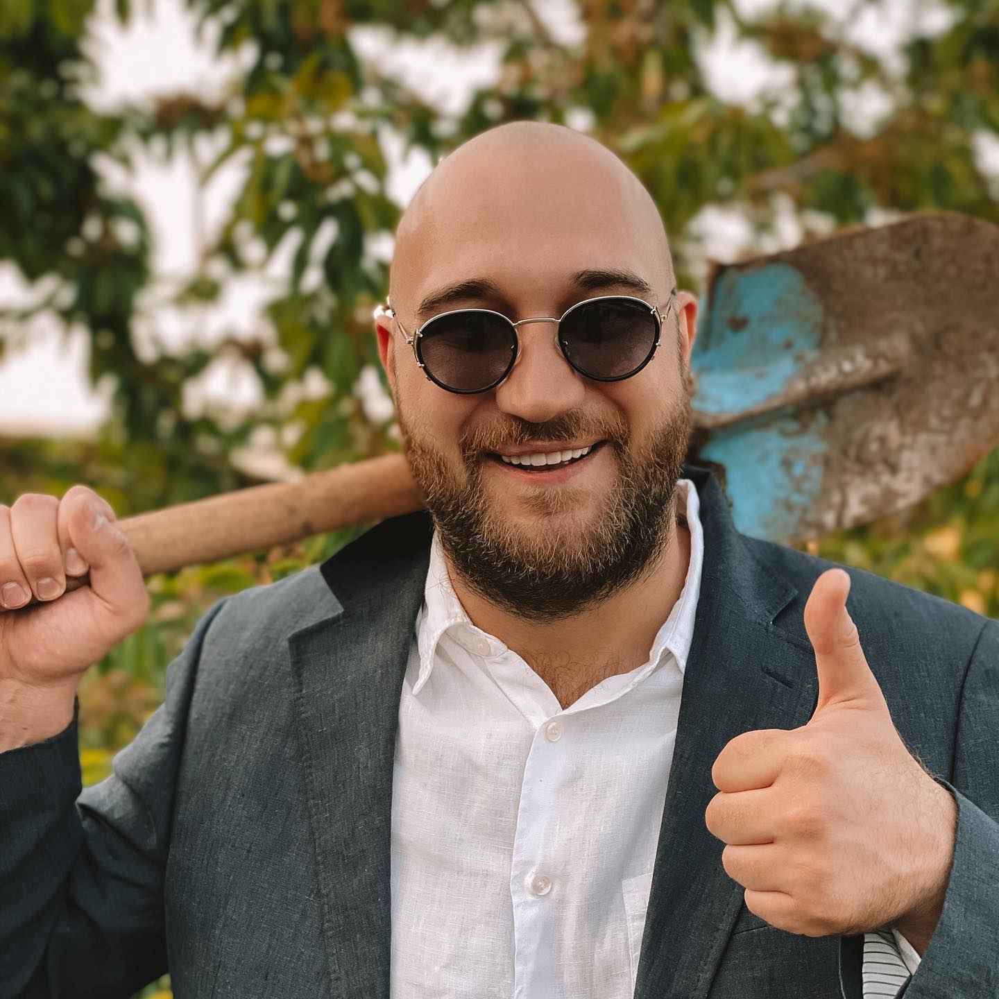 Яма, Щегель, а теперь и Ханумак: 5 скандальных артистов, которые выехали из Украины на фоне войны