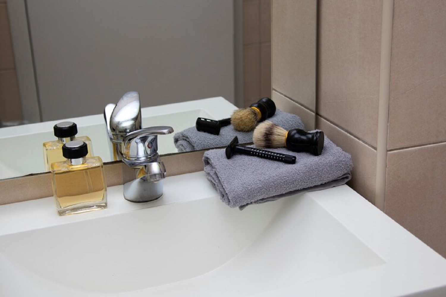 10 предметів, які роблять вашу ванну кімнату неохайною