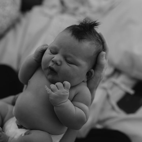 Хиллари Дафф показала, как рожала четвертого ребенка в бассейне