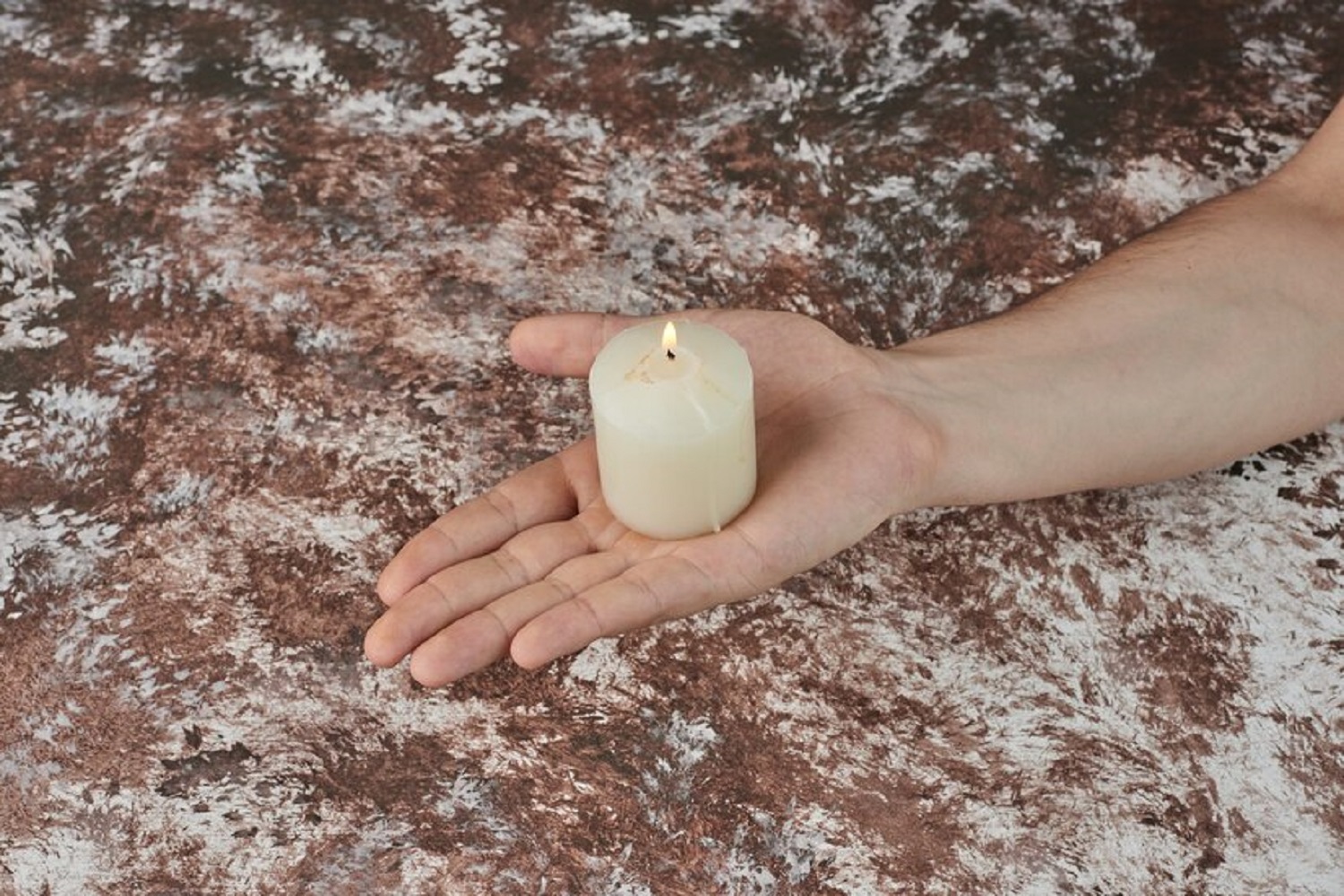 Хитрые лайфхаки, которые помогут найти все сквозняки в доме