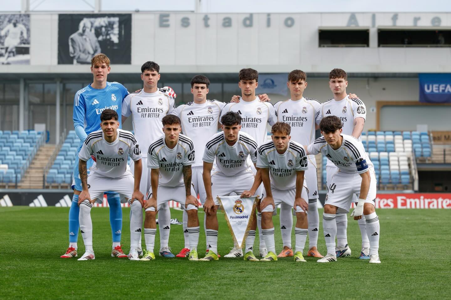 Триумф украинца в Мадриде: вратарь "Реала" стал победителем Юношеской лиги УЕФА