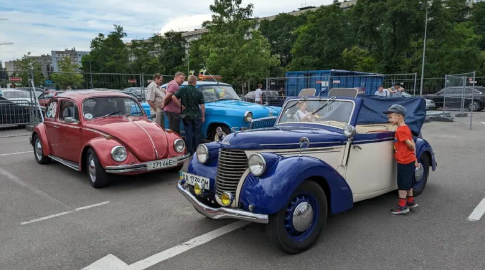Самое масштабное автомобильное событие в Украине: более 400 эксклюзивных автомобилей в одном месте
