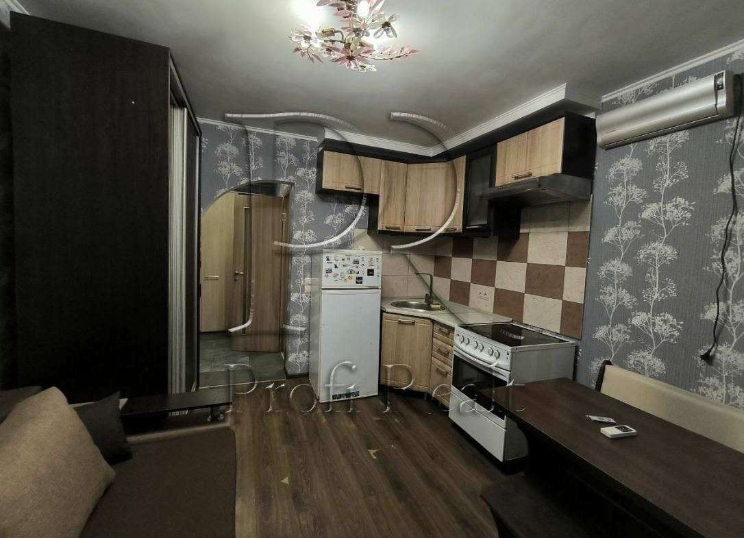 Чи можна купити квартиру у Києві до 20 тисяч доларів і як вона виглядає (фото)