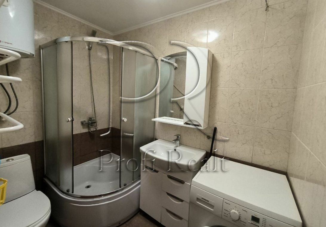 Чи можна купити квартиру у Києві до 20 тисяч доларів і як вона виглядає (фото)