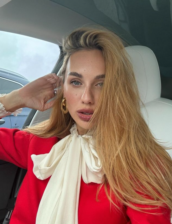 Варлей из &quot;Холостяка&quot; кардинально сменила имидж: &quot;Другой человек&quot; (видео)