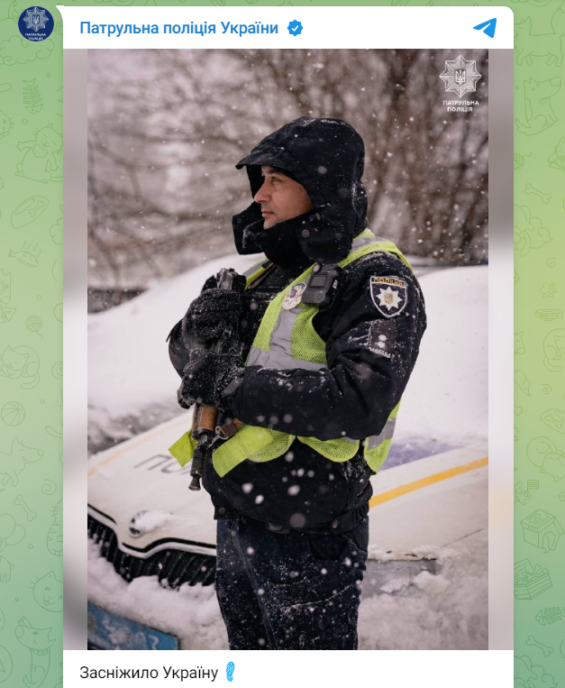 Одну з центральних автодоріг у напрямку Києва перекрили: що сталось (фото)
