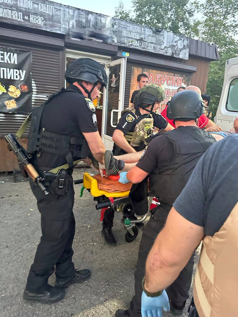 Росіяни обстріляли Запоріжжя: є жертви