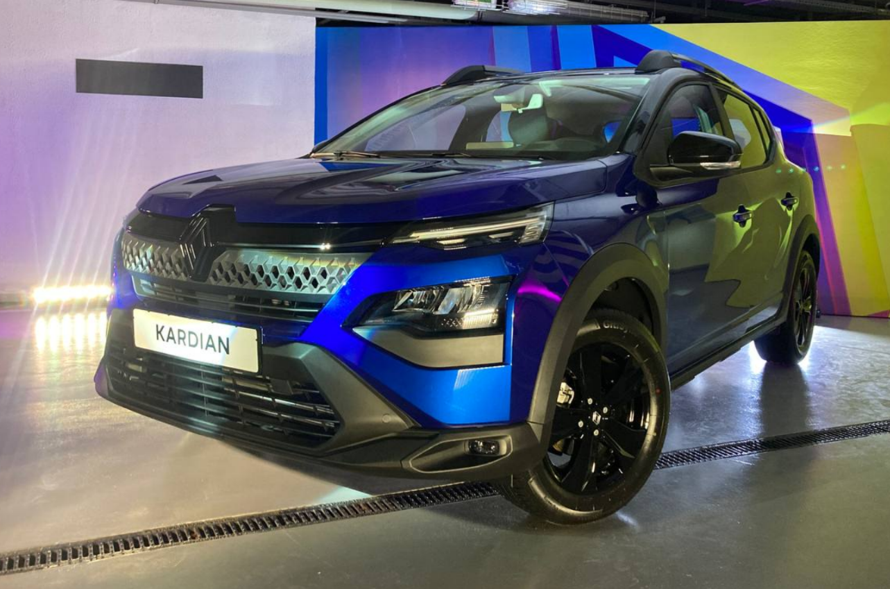 Новый Duster, замена Logan и кроссовер: Renault в Украине презентовало сразу три новинки