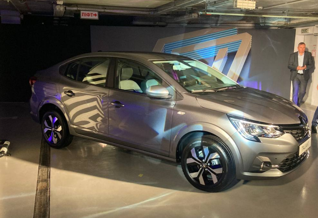 Новый Duster, замена Logan и кроссовер: Renault в Украине презентовало сразу три новинки