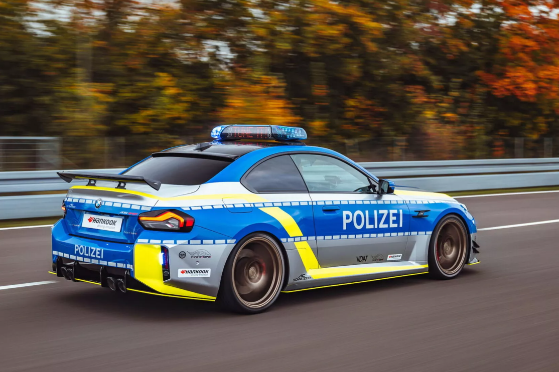 Для полиции создали специальный спорткар BMW M2