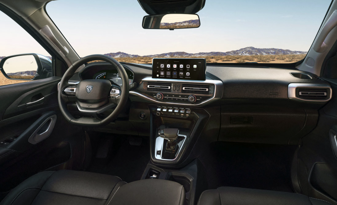 Інший двигун та "свіжа" зовнішність: пікап Peugeot Landtrek суттєво оновився