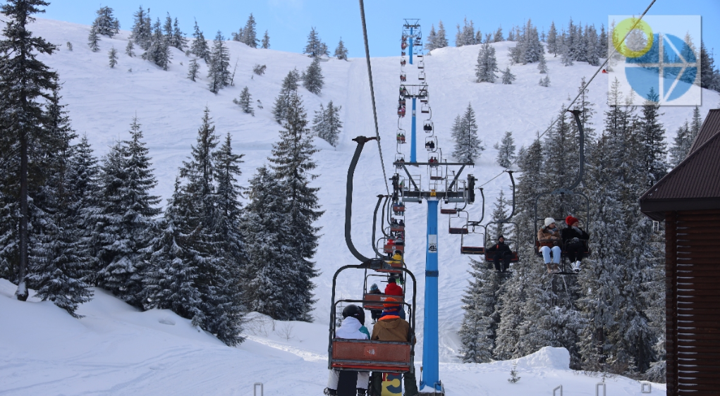 В разы дешевле, чем в Буковеле. 5 бюджетных локаций в Карпатах для отдыха на Новый год