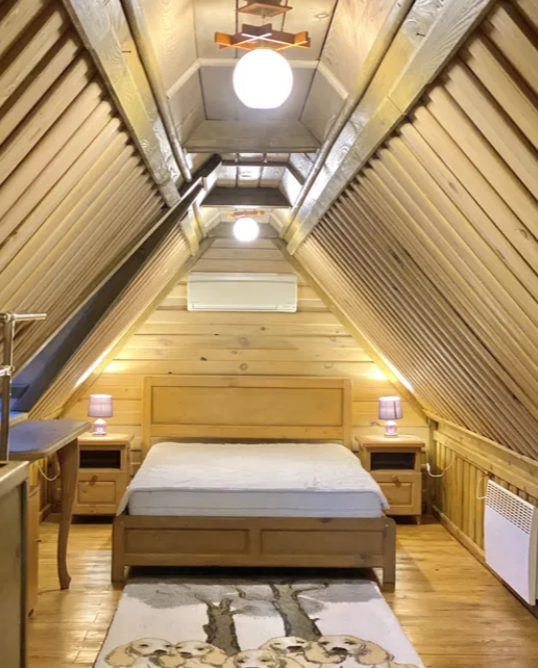 От скромных вариантов до VIP. Сколько стоят дома на Новый год в Киеве и пригороде