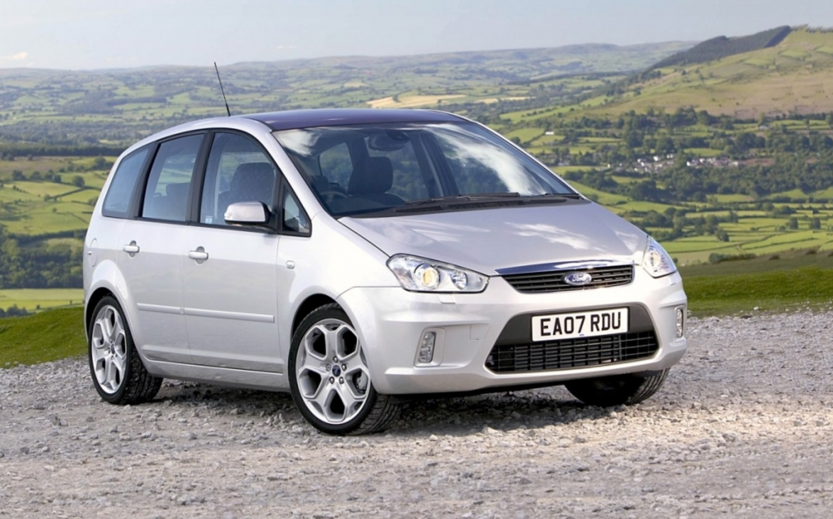 Від 3 тисяч доларів: ТОП-5 недорогих мінівенів із пробігом