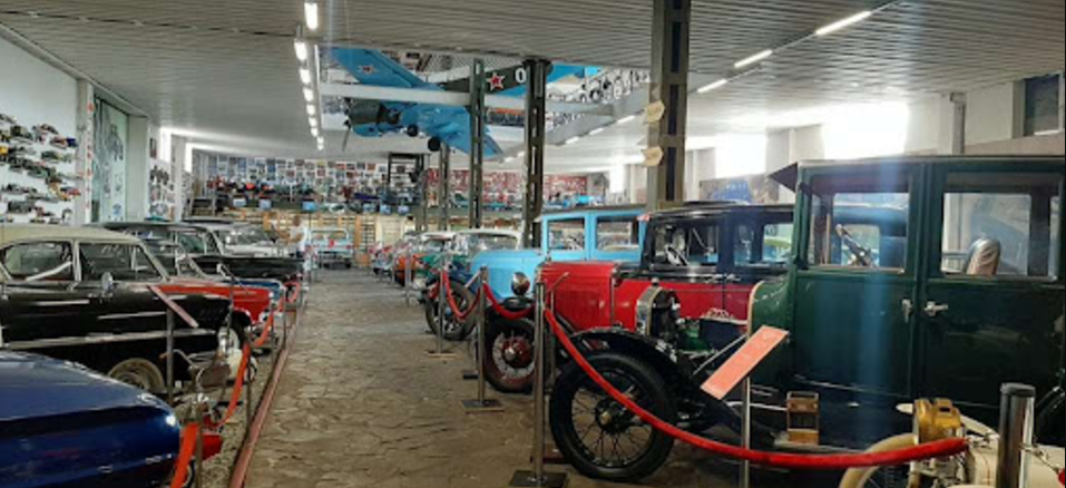 Крупнейшие автомобильные музеи Украины: где и как работают