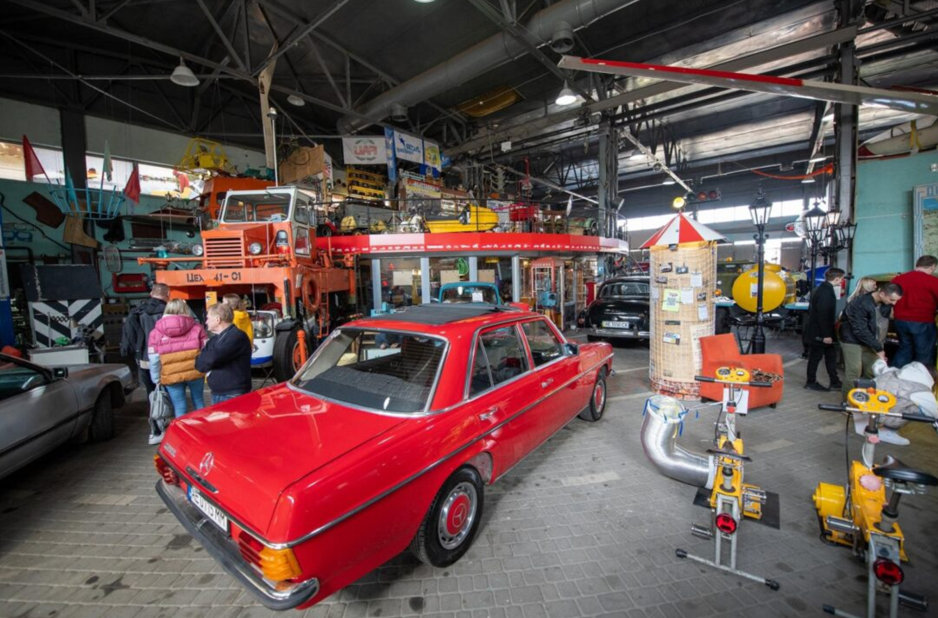 Крупнейшие автомобильные музеи Украины: где и как работают