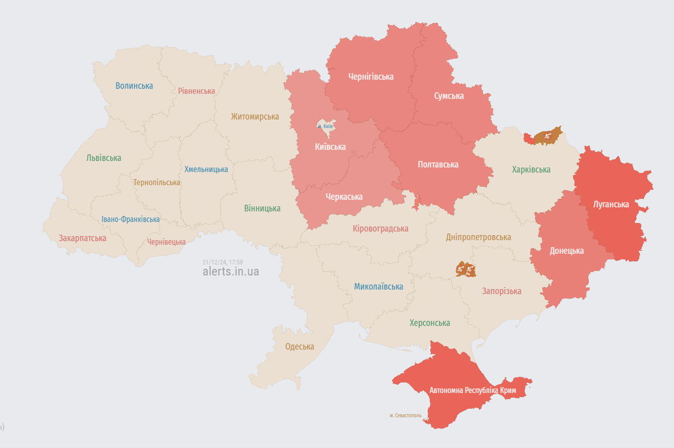 В Киеве и ряде областей объявляли тревогу из-за скоростной цели с севера
