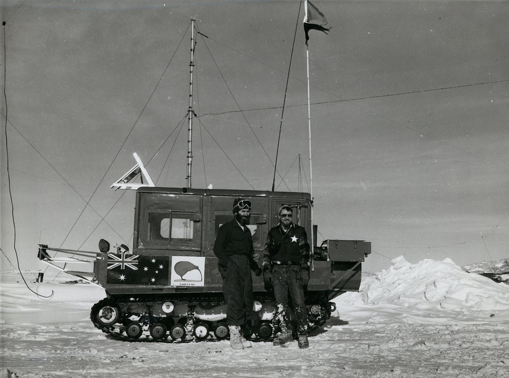 Транспорт в Антарктиде: кто на чем ездил