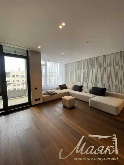 У Києві здають в оренду &quot;ексклюзивну&quot; квартиру за 200 тисяч на місяць: у чому її унікальність (фото)