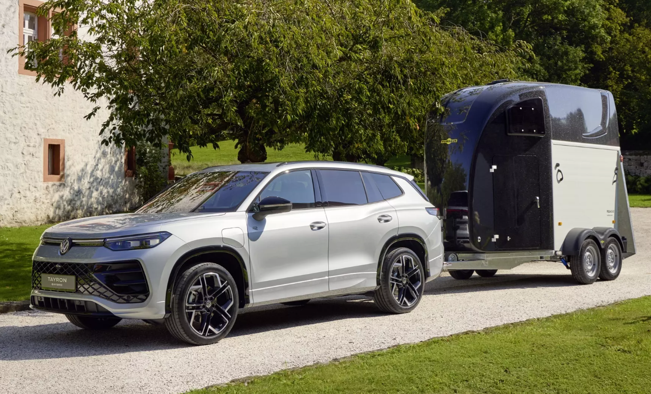 Volkswagen Tiguan та Passat отримали новий потужний двигун: ціни та характеристики