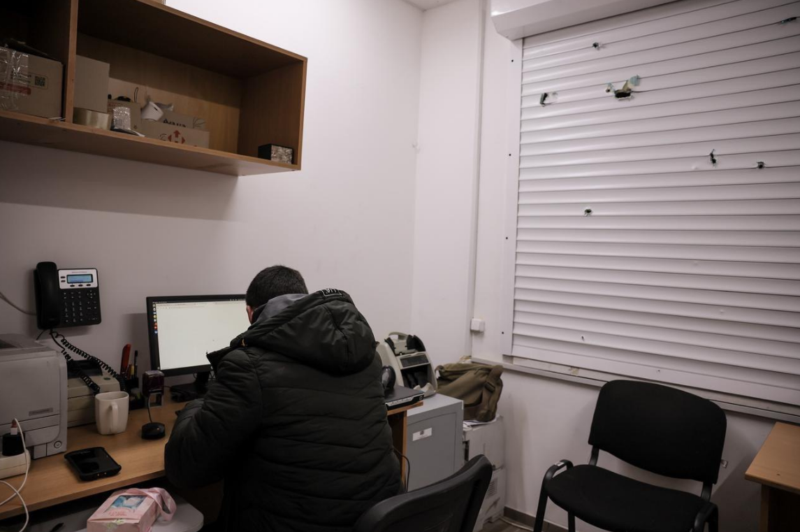 В Покровске закрыли последнюю &quot;Новую почту&quot;: как работало отделение в условиях войны (фото)