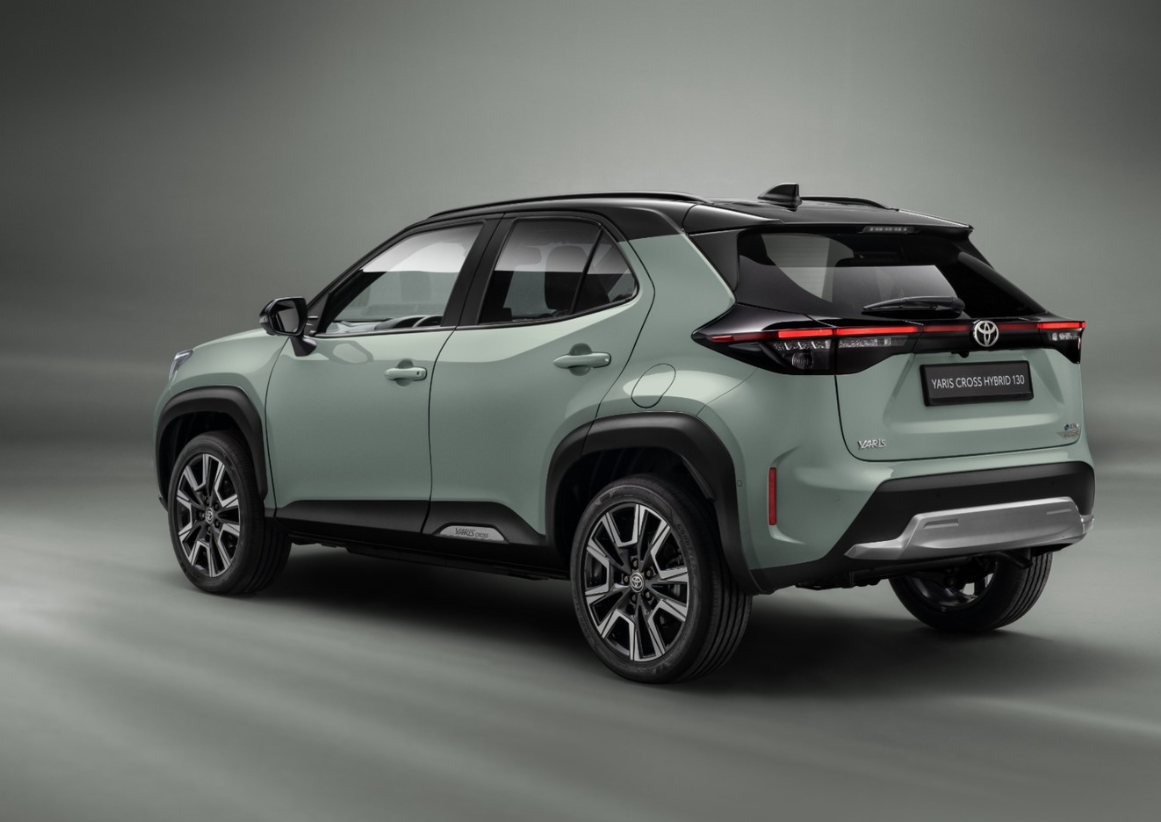 В мире растут очереди на гибриды Toyota: в компании назвали причину