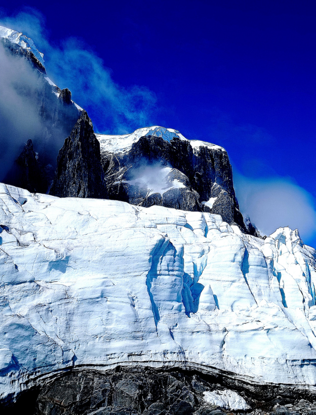 Украинские полярники рассказали, как &quot;охотились&quot; на микропластик в Антарктике (фото)