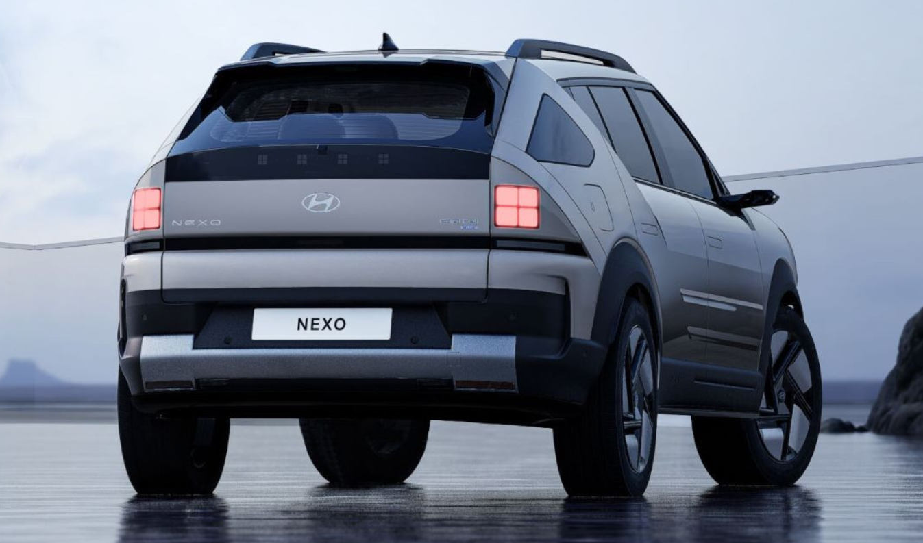 Hyundai презентовал кроссовер Nexo, работающий на водороде