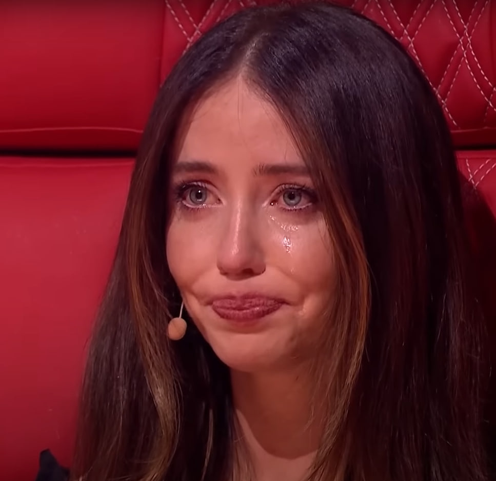 Воїн ЗСУ довів усіх до сліз виступом на &quot;Голос країни&quot;. Йому пророкують перемогу (відео)